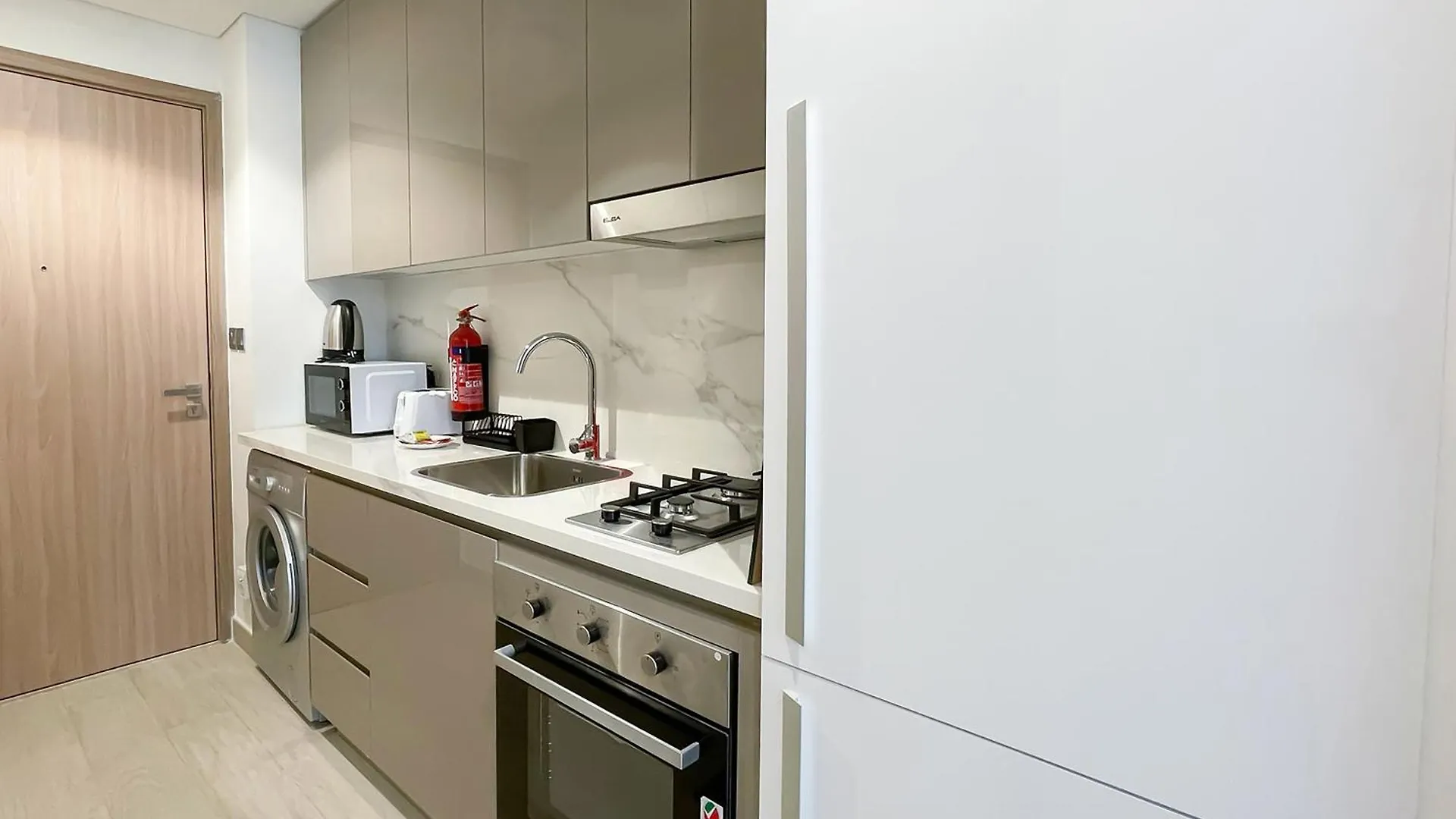 Apartment Modern Studio Azizi Riviera 41 Dubai